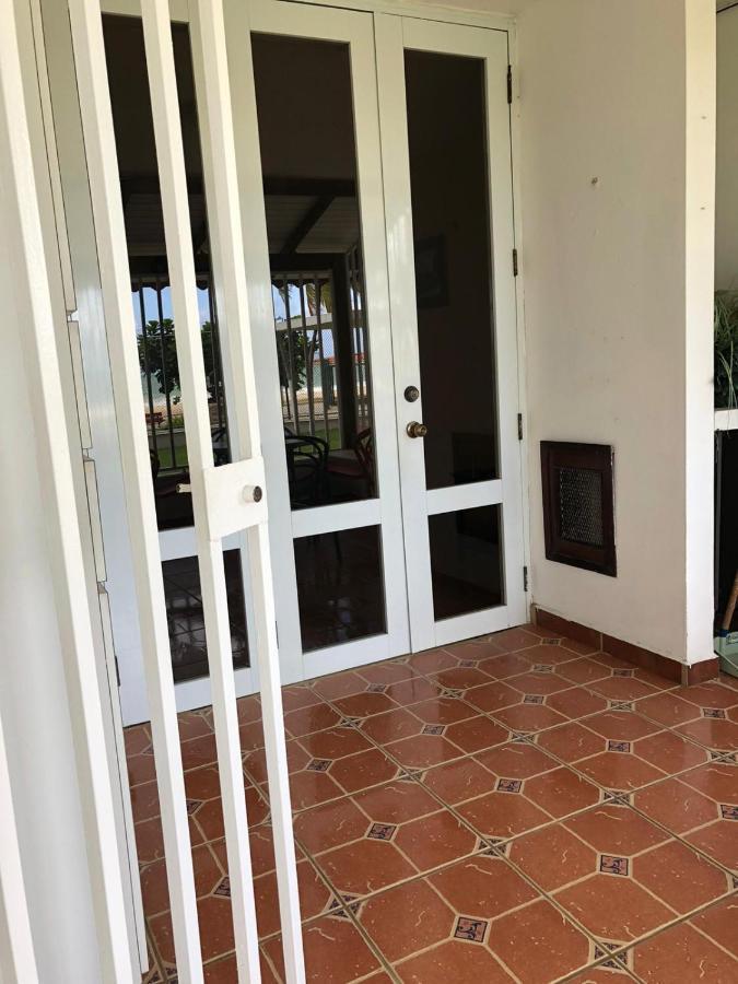 Beach Front Apt At Marbella Del Caribe 7 Apartment *
