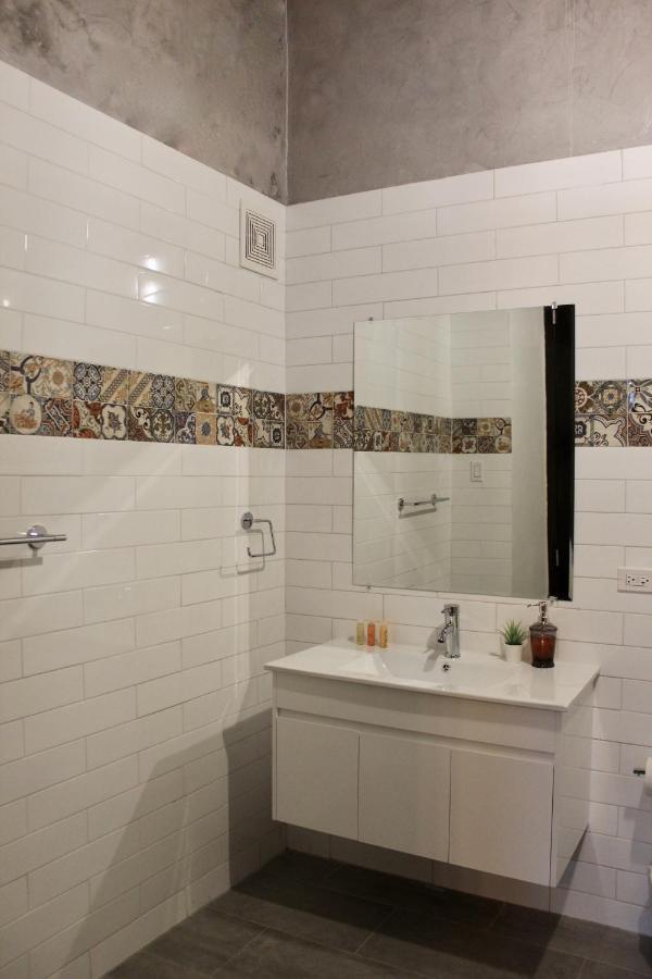 Modern In Old Town - Calle Luna Osj Apartment