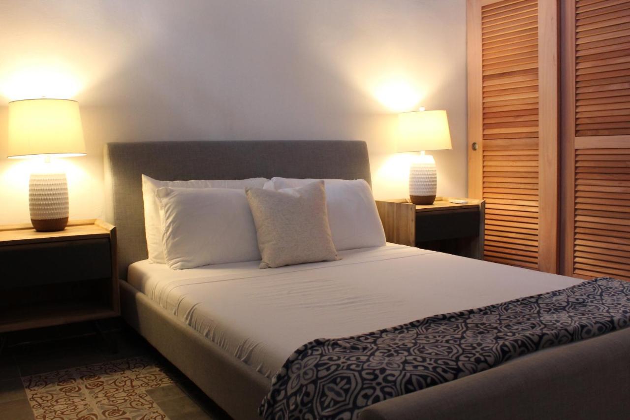 Modern In Old Town - Calle Luna Osj Apartment San Juan
