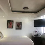 Beach Front Apt Isla Verde 2