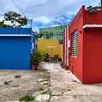 Perla Roja Guesthouse