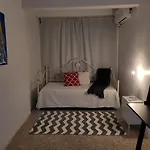 Jb23 Apts 3 Bedroom Apartment Near Airport