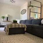 Private Rooms In Duplex Home W 4 Baths Fq Beds 1-3Ppl
