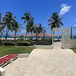 Relaxing Beach Condo-5 Mins From Airport