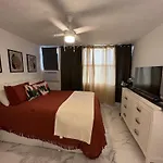 Relaxing Beach Condo-5 Mins From Airport