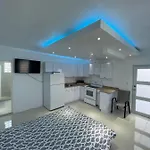 1058 Modern Hotel