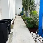 Janer House At San Juan