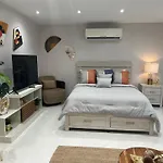 Acogedor Alojamiento Turistico Isla Verde