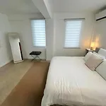 Beautifully Renovated 3 Rooms Home I