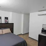 Santurce Studio- Newly Renovated 2