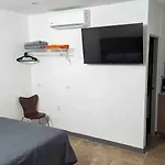 Santurce Studios Centrally Located 4
