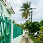 Numero Uno Beach Apartments