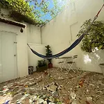 Casita Amarilla By Stay Here Pr