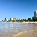 Hobie Beachfront Apartment Isla Verde