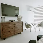 Isla Verde Beach Luxe