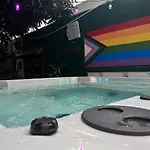 Coqui Del Mar Lgbtq Clothing Optional Guesthouse (Adults Only)