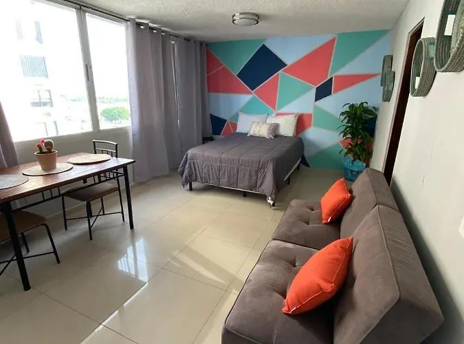 Beach Front Apt At Isla Verde Tower