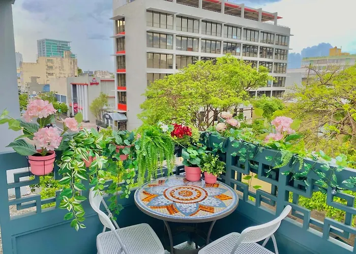 1202 Ponce De Leon Suites