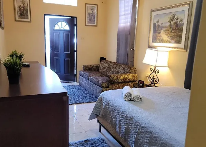 Del Valle Unit 2, Economical Large Studio Near Beach, Sleeps Up To 4