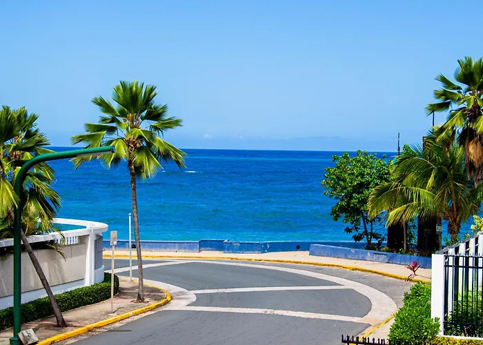 Villa Azure Ocean Park\'S Seaside Luxe Retreat