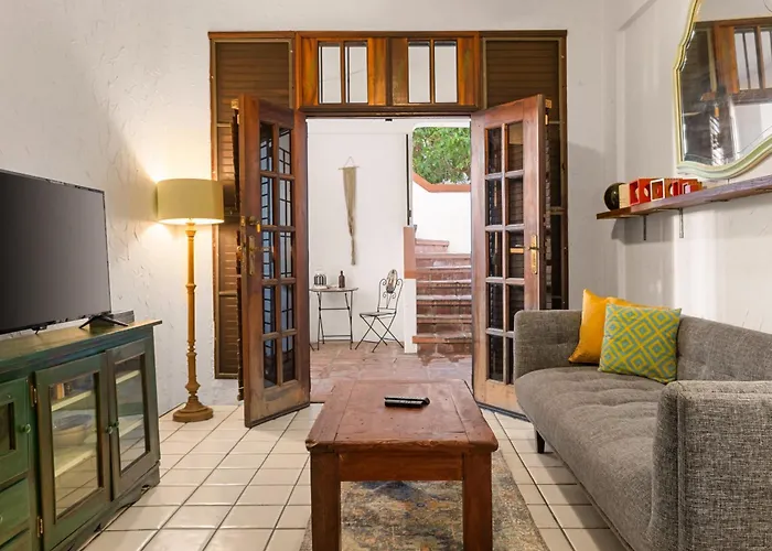 Beach Pad W Patio, Walk To Everything! Gen Ac - 20 Down