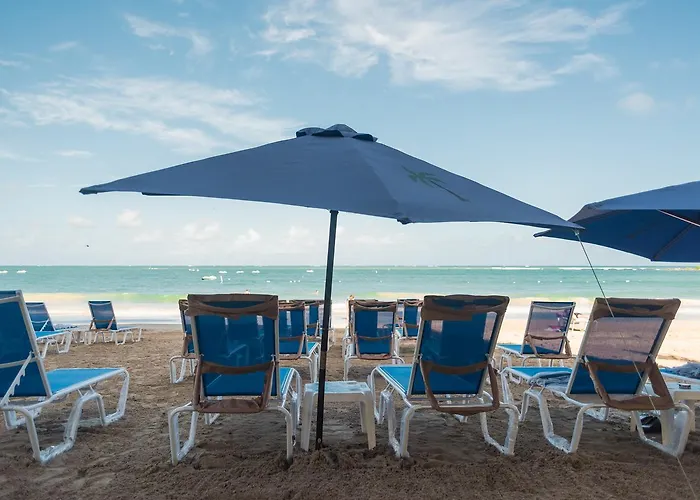 Ocean View Deluxe Suite: Pvt. Beach & Pool