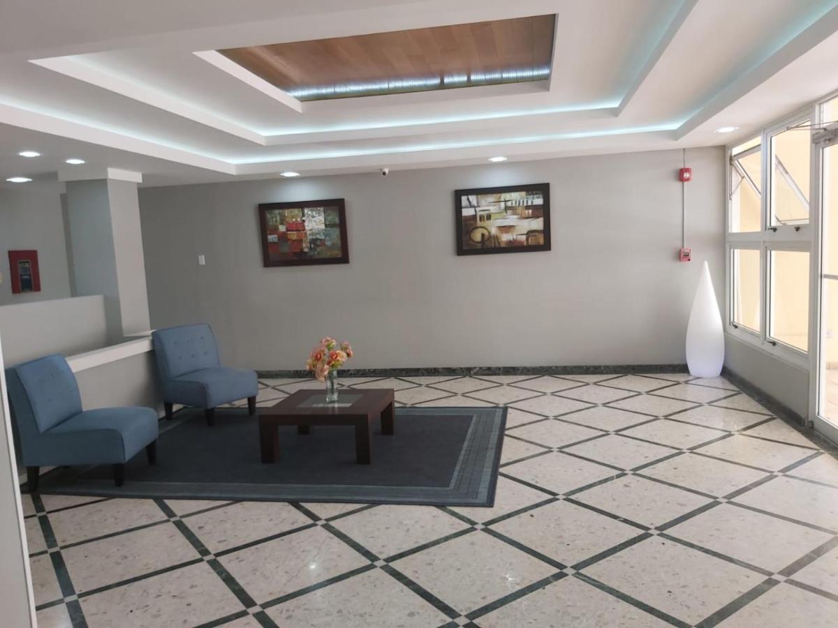 Condominio Saint Tropez Apartment San Juan