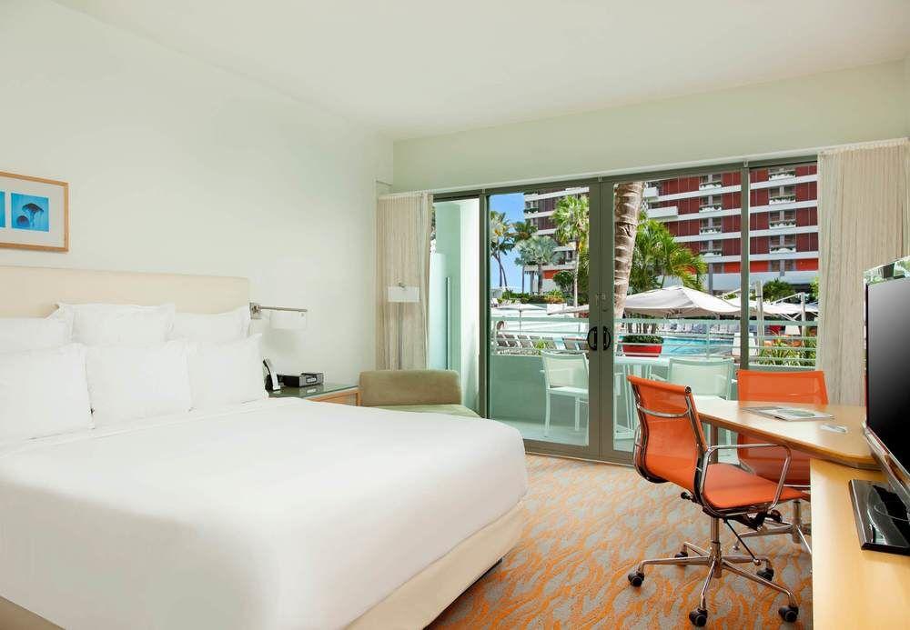 La Concha Renaissance Resort San Juan
