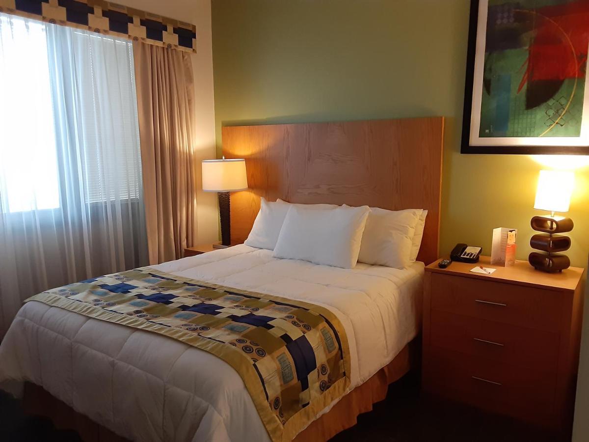 Howard Johnson By Wyndham Centro Cardiovascular Hotel 3*