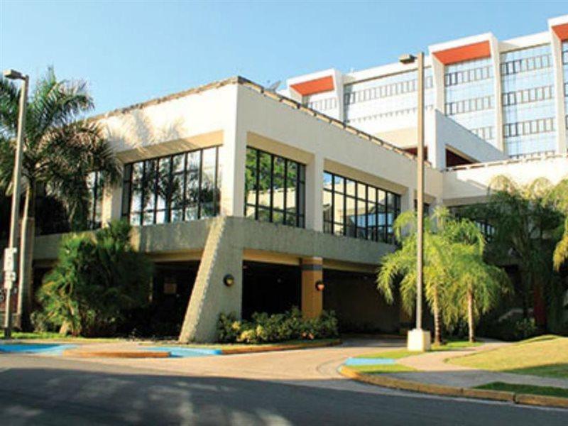 Howard Johnson By Wyndham Centro Cardiovascular