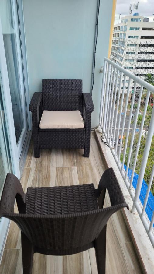 Beachfront Serenity: Remodeled With Views Apartment