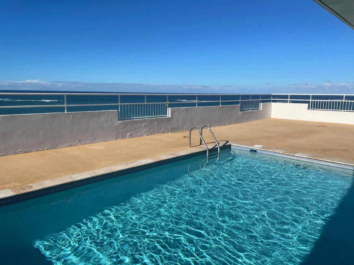 2 Bedroom 1 Bathroom Direct Beach Access Apt. Apartment