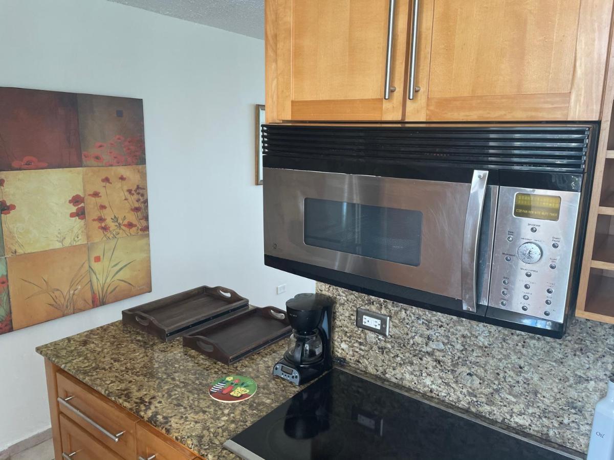 Apartment 2 Bedroom 1 Bathroom Direct Beach Access Apt. San Juan