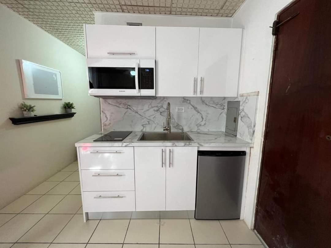 Convention Center Apartment *