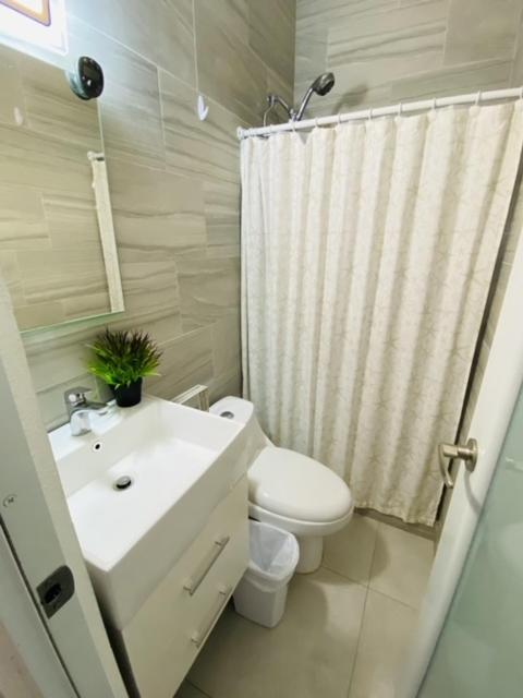 Sea Breezer Vacation Ocean Front En Condominio Playa Mar Apartment San Juan