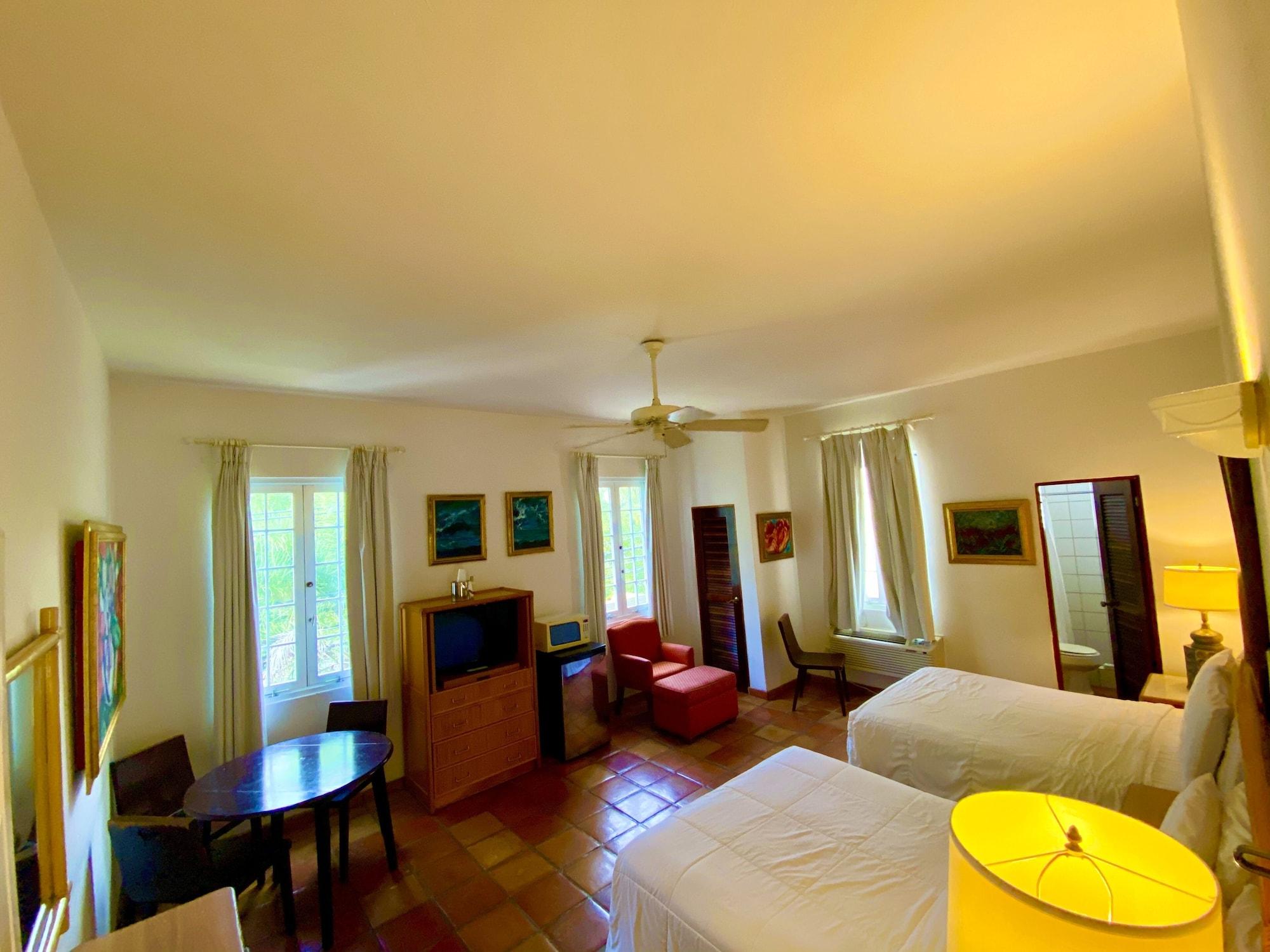 At Wind Chimes Boutique Hotel San Juan