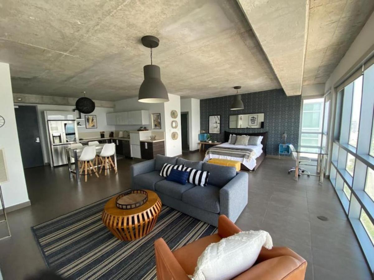 Holiday home Kasa Skyview Luxury Loft Style 15th Floor *