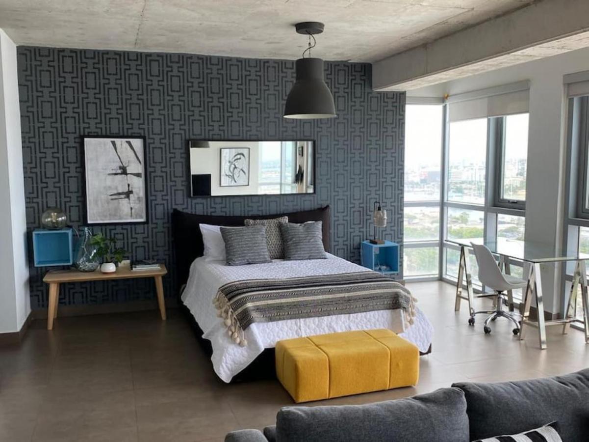 Kasa Skyview Luxury Loft Style 15th Floor * San Juan
