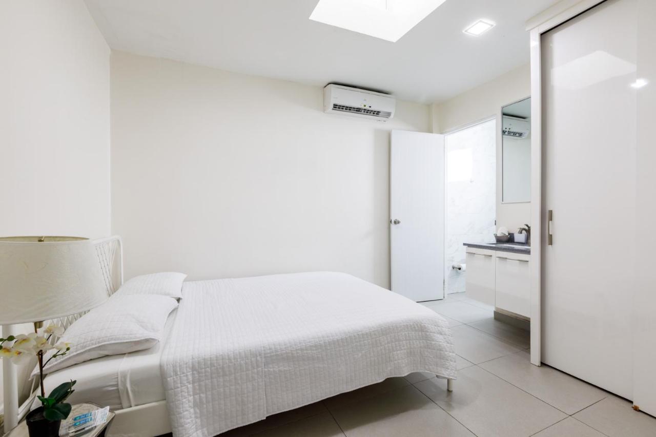 Avila Guest house San Juan