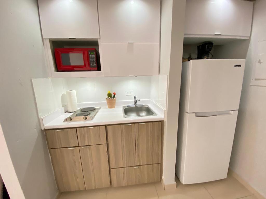 Apartment Front Apt At Isla Tower