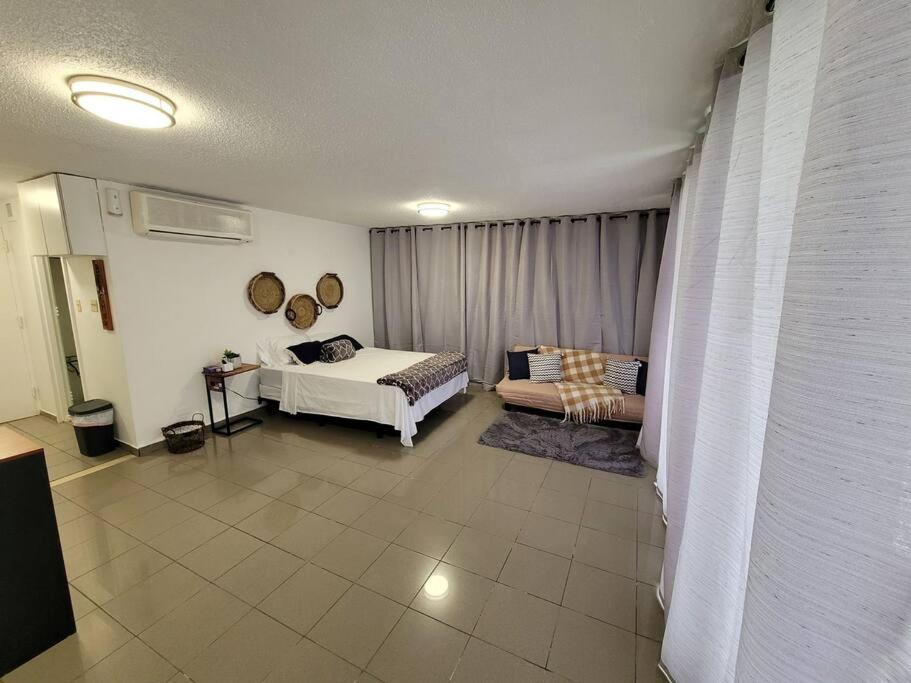 Ocean View Studio At Coral Apartment *