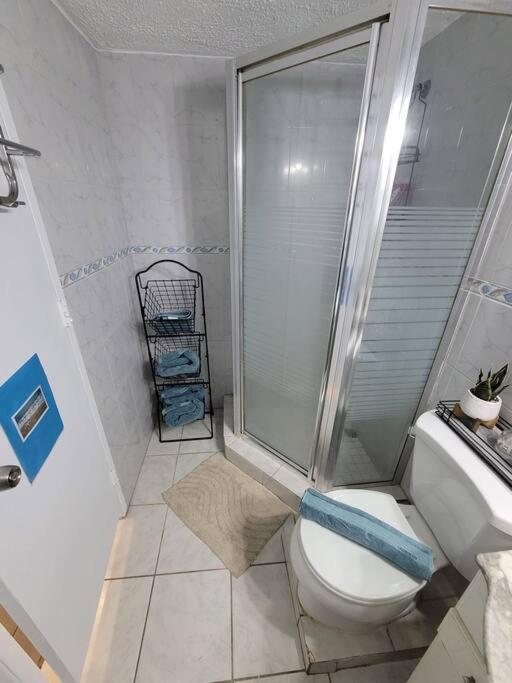 Ocean View Studio At Coral Apartment
