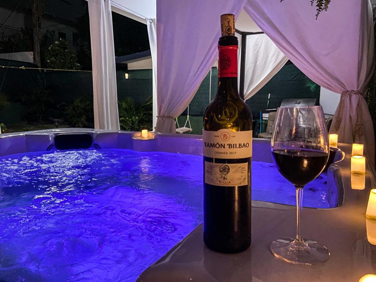 Holiday home Private Oasis With Jacuzzi And Pet Friendly *