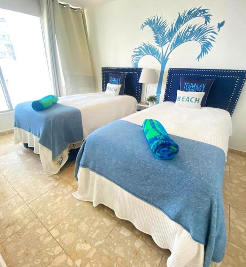 Kasa Royal Palms San Juan