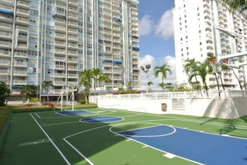 Beach Apt At Marbella Del Caribe 3 San Juan