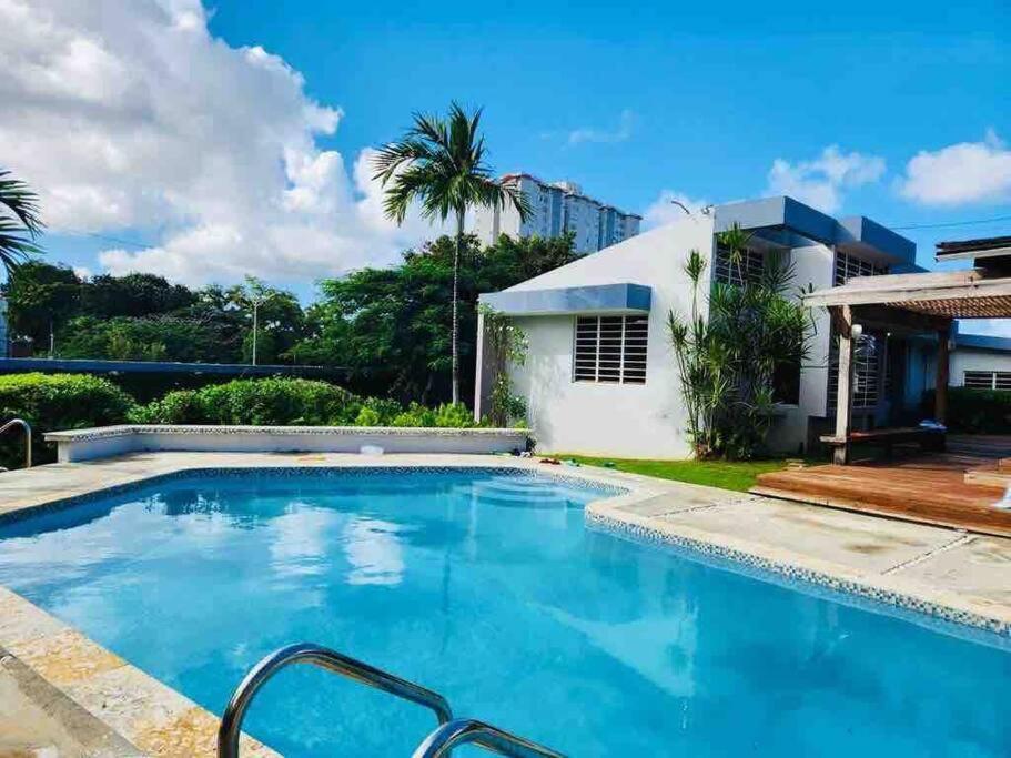 Urban Paradise Holiday home *