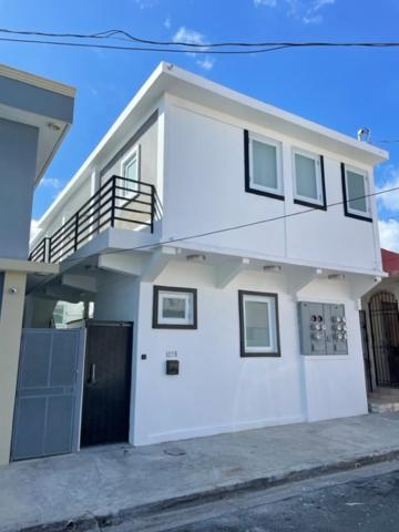 1058 Modern 7 * San Juan