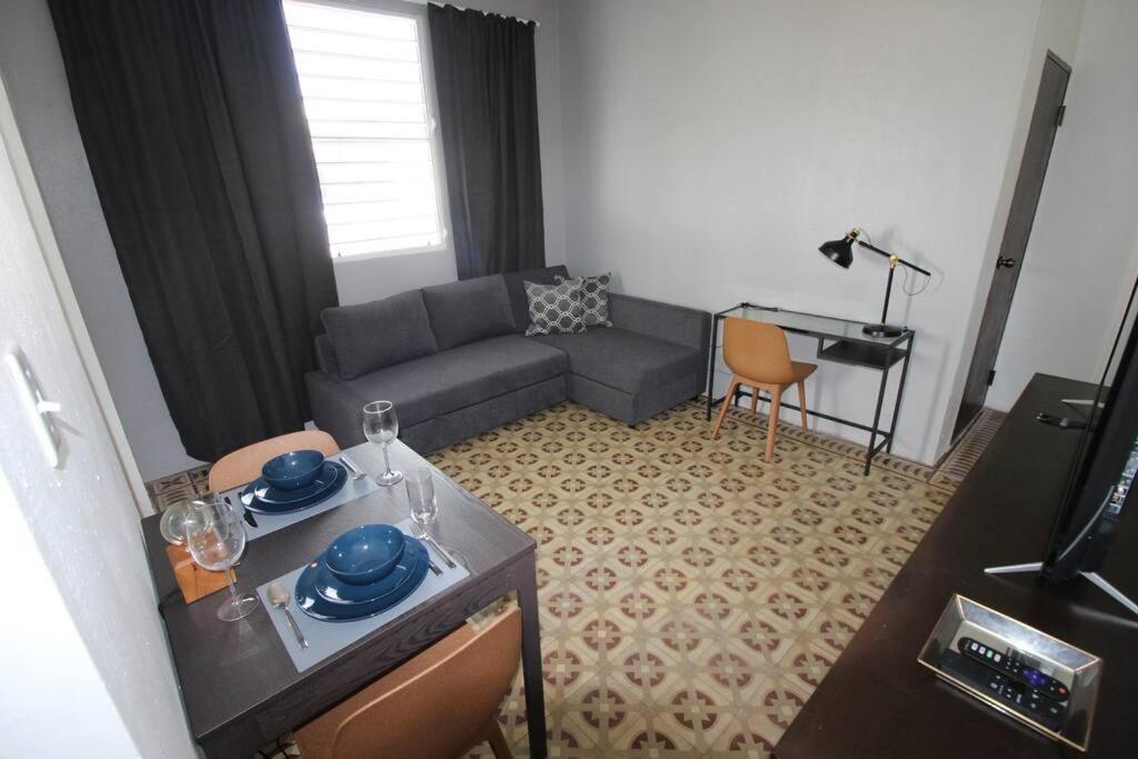 A2-quaint 1b-fast Wifi-walk To Restaurants, Beach