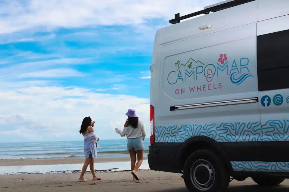 Campsite Campomar Island Getaway On Wheels *