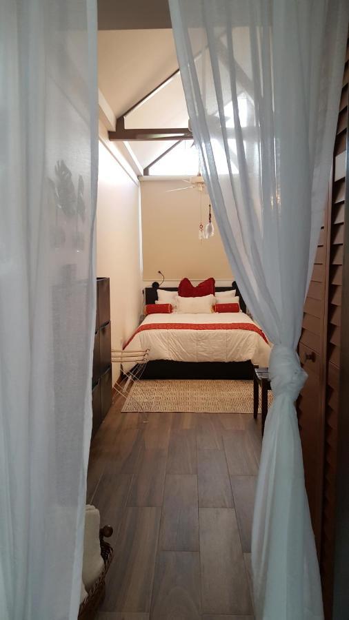 Cozybeach Large 1bdrapt 50 Steps From Atlantic Ocean Private Street Between Ocean Park & Isla 5 Mins From Airport *